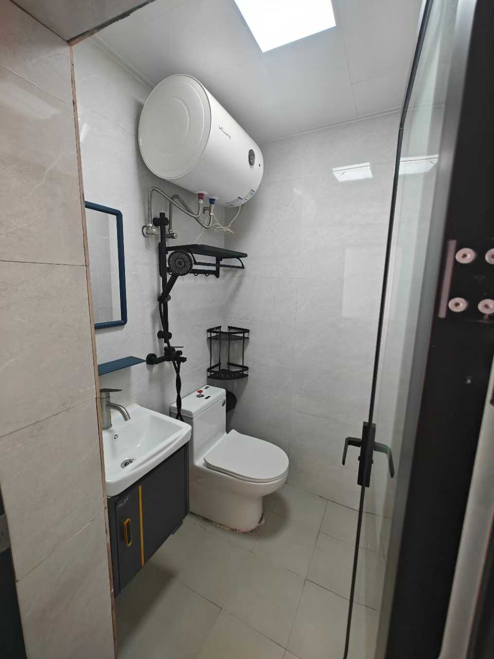 1769595682949697.jpg 12be7ed51675434b9d5940c4f322e9e9.jpg