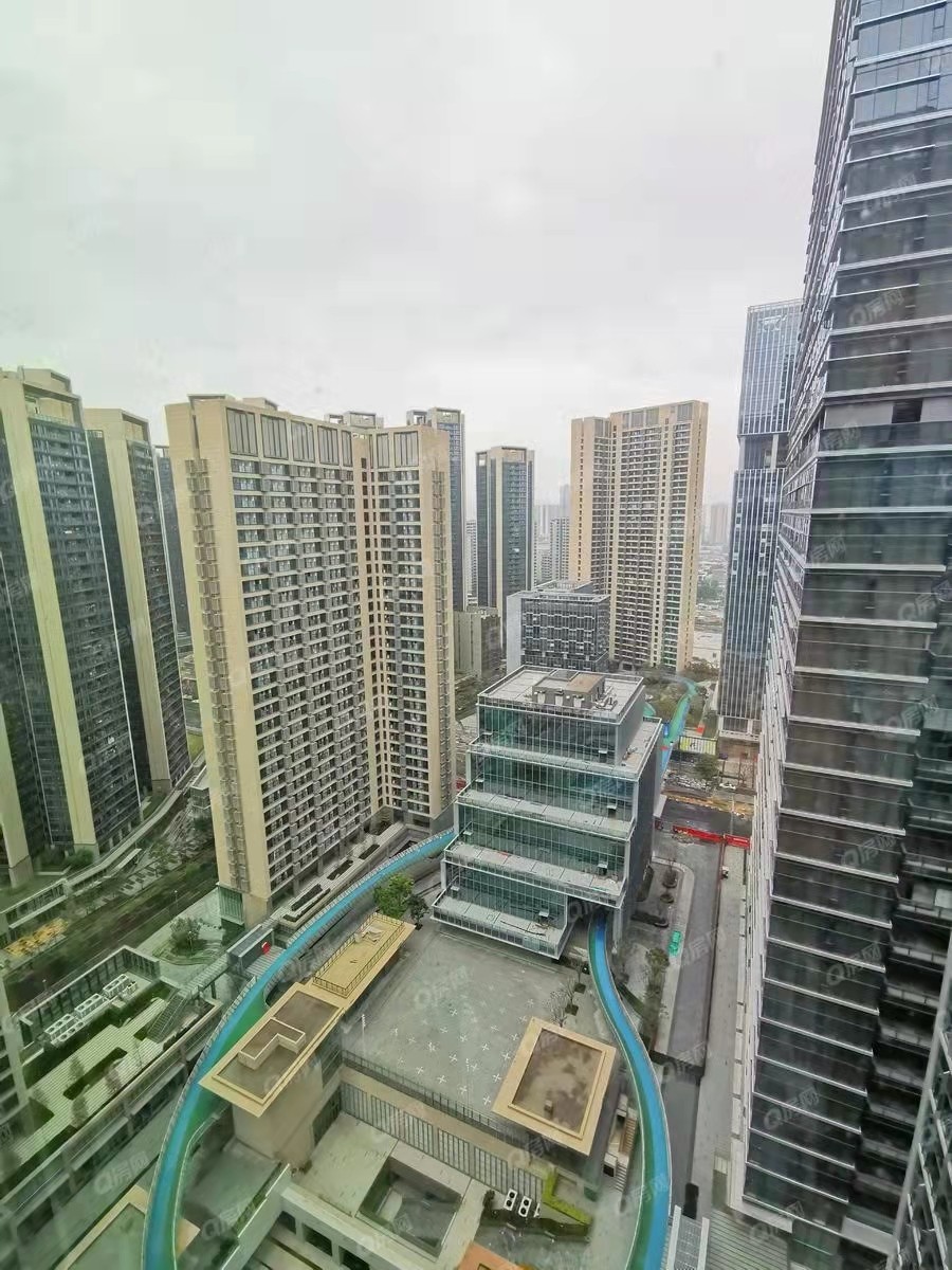 智匯星辰，萬科星城商業中心 -均價37000元/平