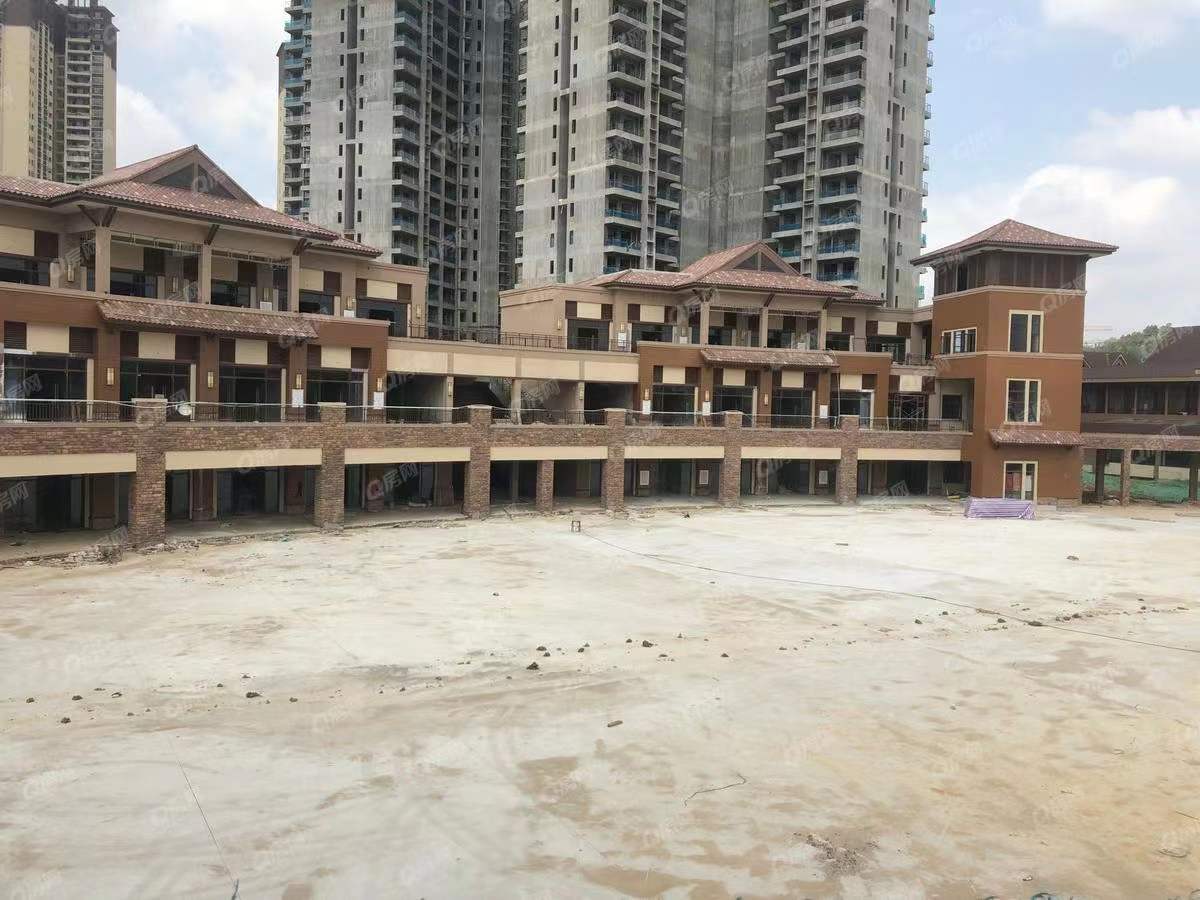 碧桂園潤楊溪谷，群峰花園，溪谷曼象廣場-均價25000元/平