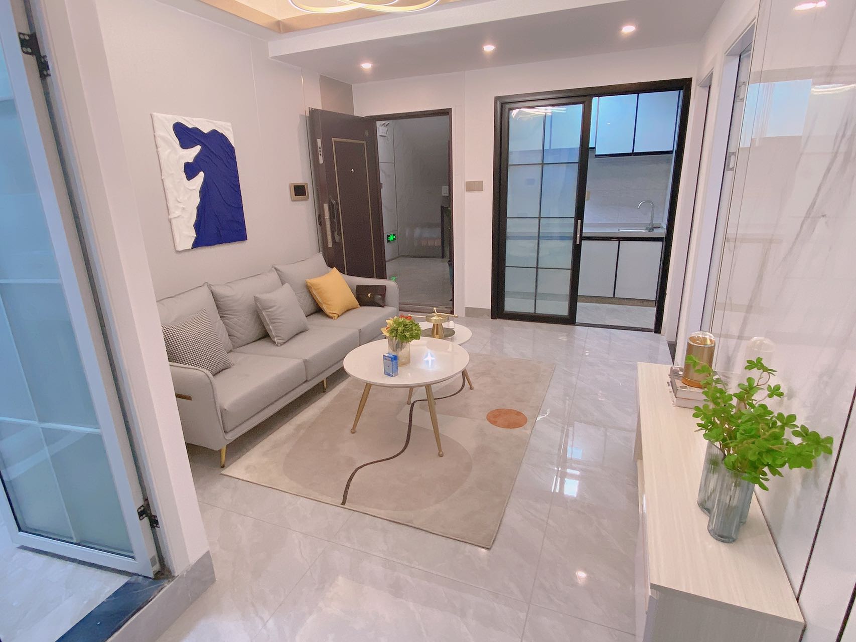 港鐵鑫苑 72.8萬起/套