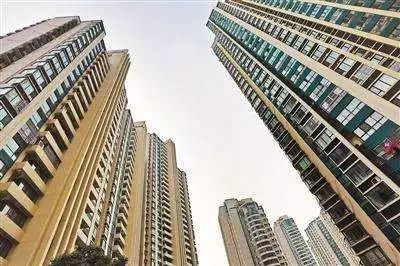 買(mǎi)居民手里的二手房都得到村委會(huì)辦手續(xù)