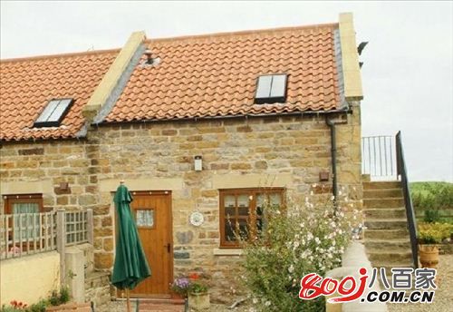 車(chē)?yán)锏娜硕己孟窆揞^里的沙丁魚(yú)