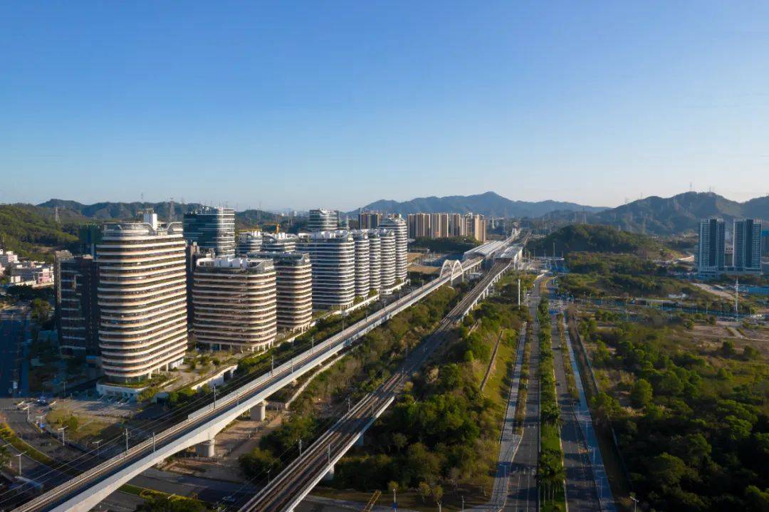 該片區稱得上石巖的中心區域