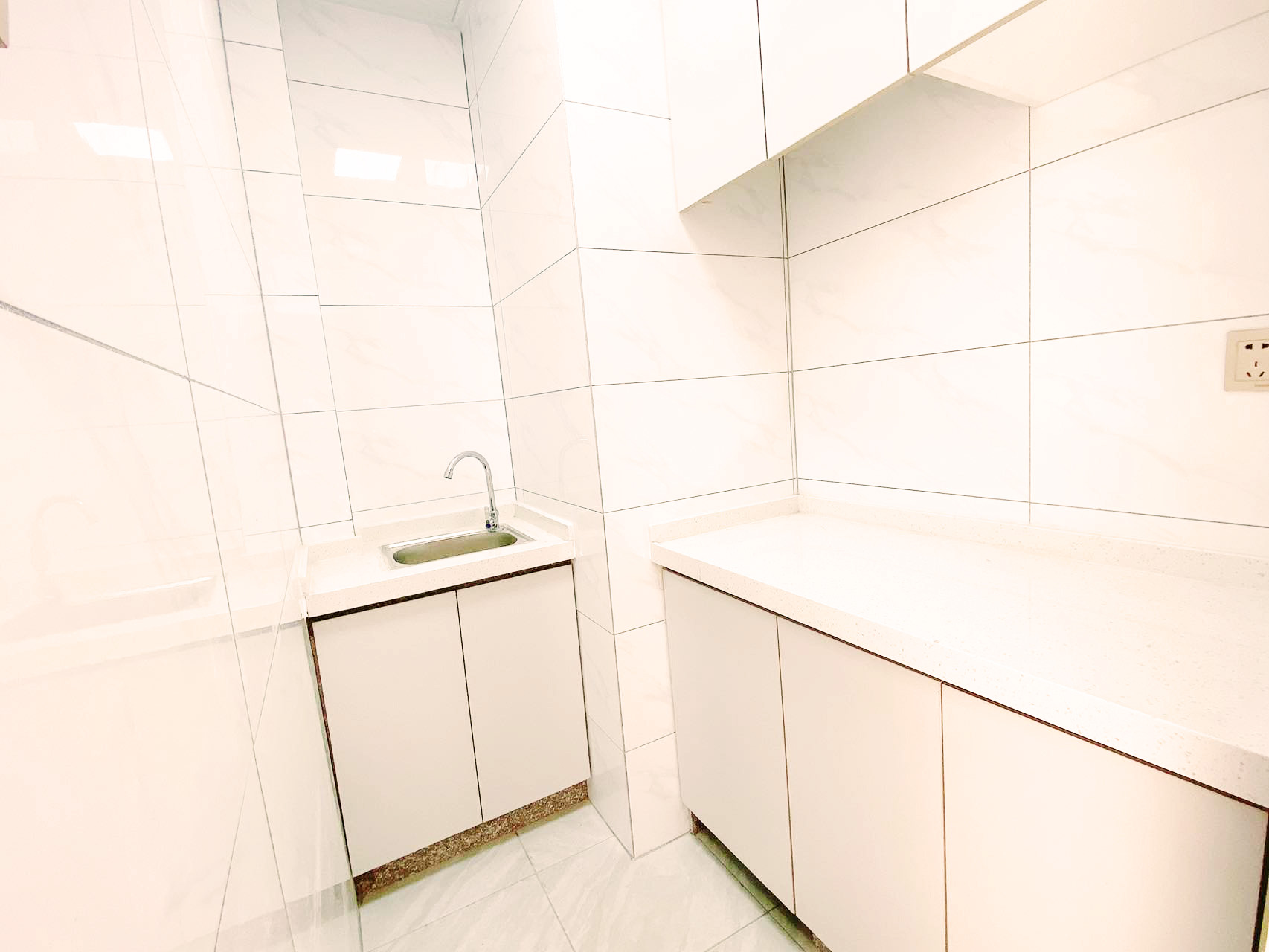 深圳布吉小產(chǎn)權(quán)房|京南壹號(hào)公館  80萬/套，布吉地鐵400米